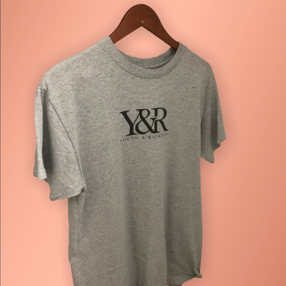 Young & Reckless T-shirt Medium